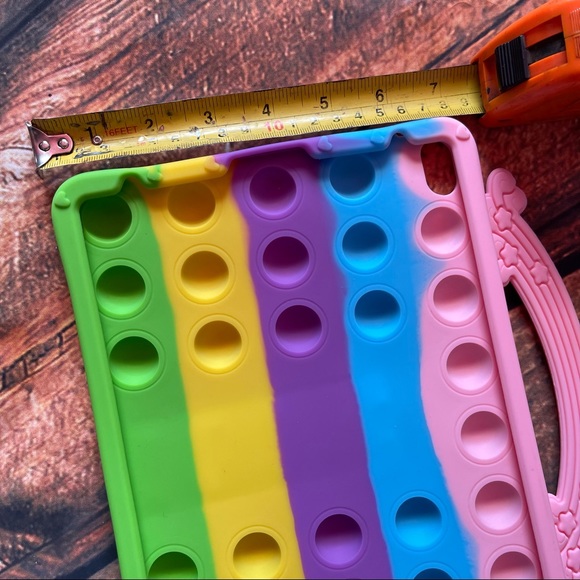 Tablet cover pop socket with stand, please see measurements, iPad, android, fire - Picture 8 of 9